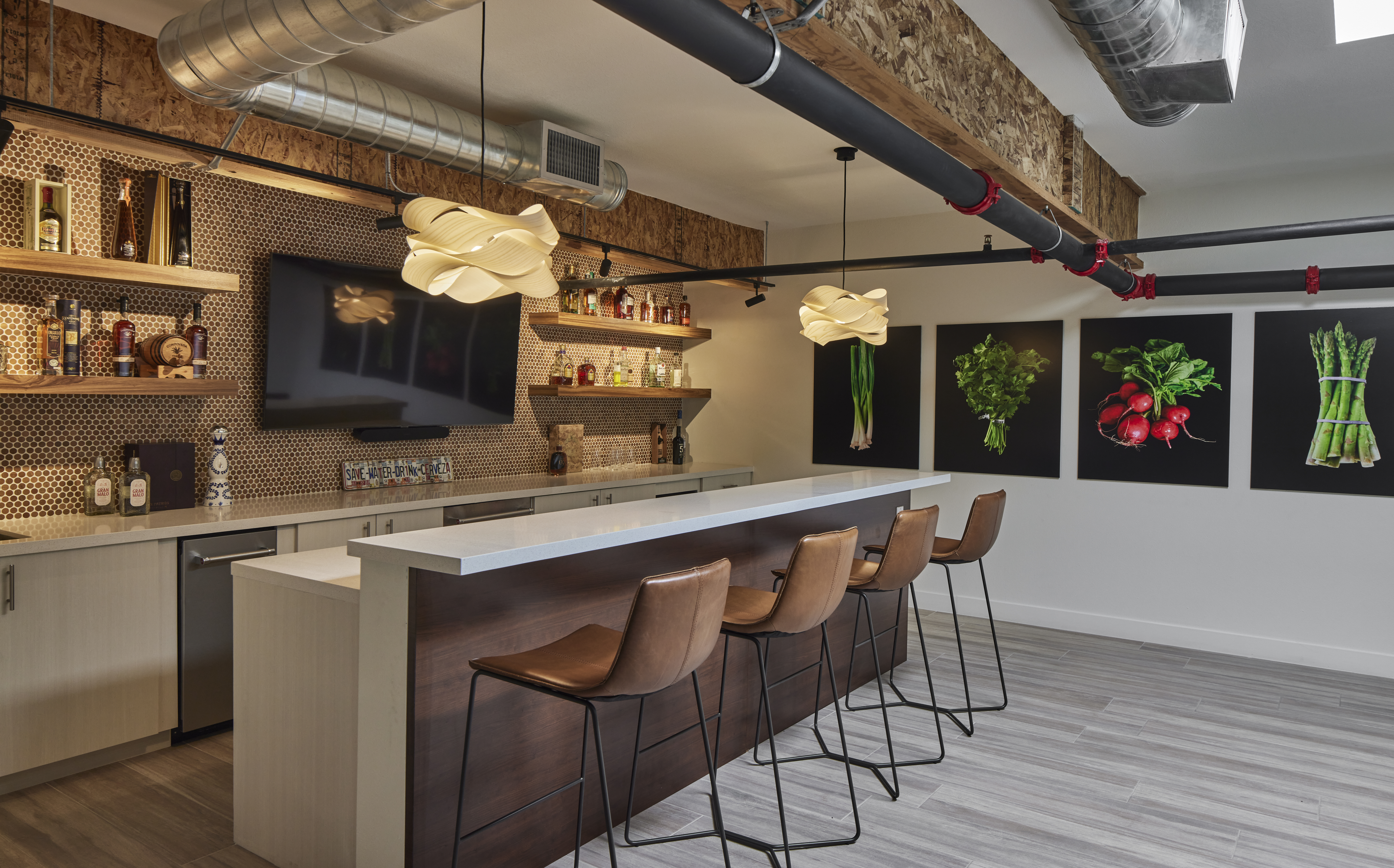 Working With an Interior Designer: Your Complete Guide